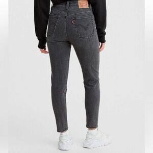 Levi’s Wedgie Icon Fit Skinny Jeans Jet Pack Black